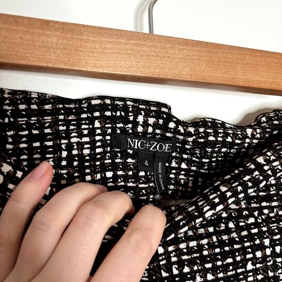 Nic+Zoe Black and White Pull On Pants LAST CALL - Picture 2 of 4
